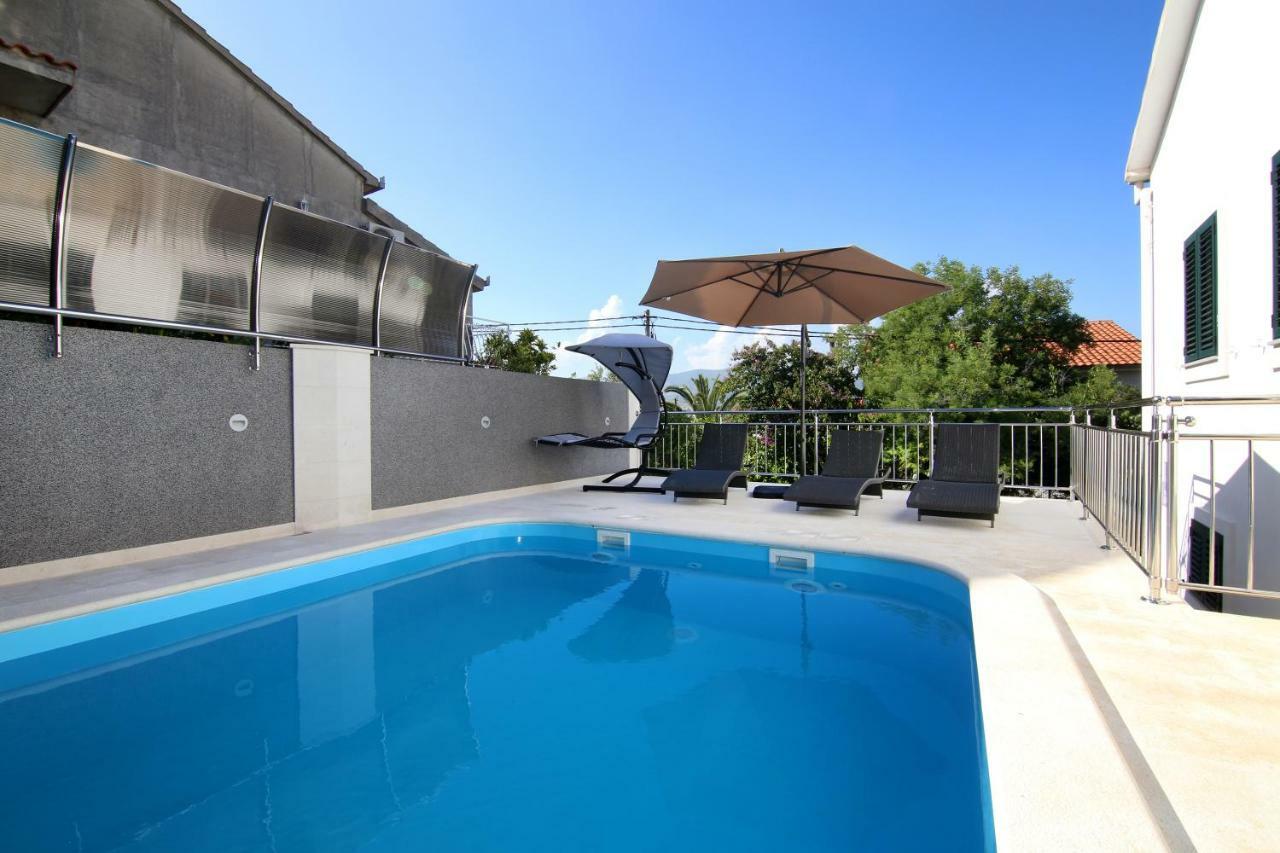 Luxury House With Pool Villa Трогир Екстериор снимка