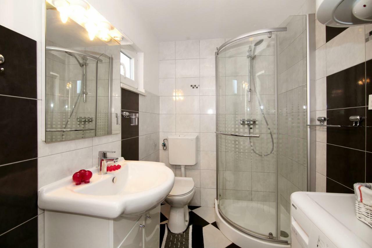 Luxury House With Pool Villa Трогир Екстериор снимка